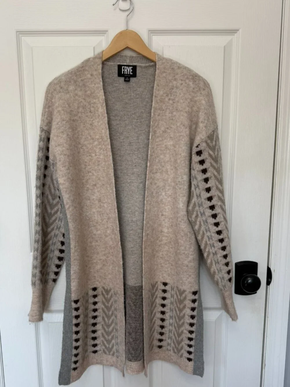 Frye Women's Patterned Cozy Open Front Cardigan Sweater Oatmeal Size M